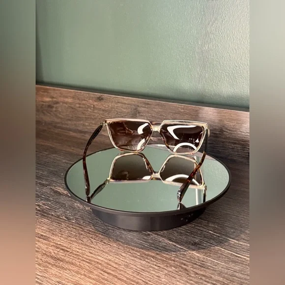 Rag & Bone Tortoise Shell Sunnies - Picture 4 of 7